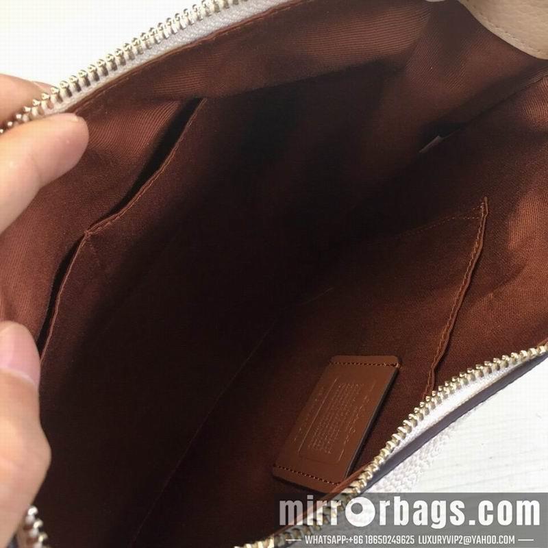 Replica Coach Bags XXL72702 white