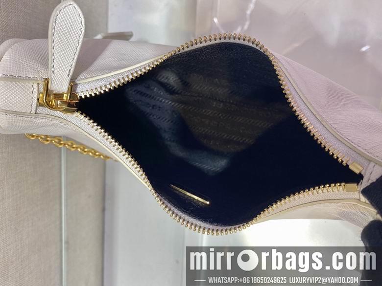 Replica Prada Bags Re-Edition AP1BH204 23X17X6.5