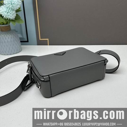 Replica Prada Bags Prada 069 22x16x7cm ww 5色