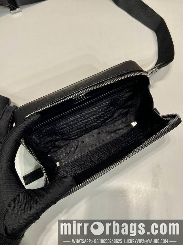 Replica Prada Bags Prada Brique 2VH173十字纹 19x11.5x3.5cm AP