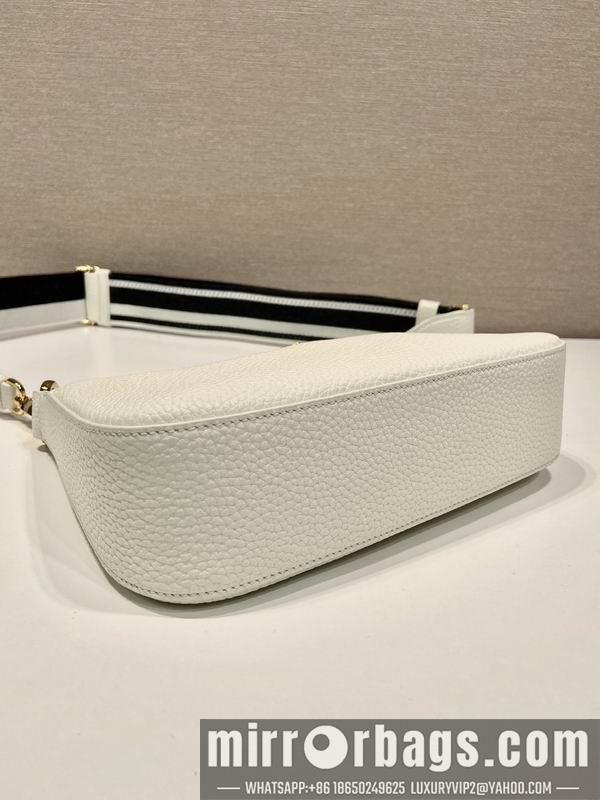 Replica Prada Bags Prada 1BH193 24x18x6cm AP