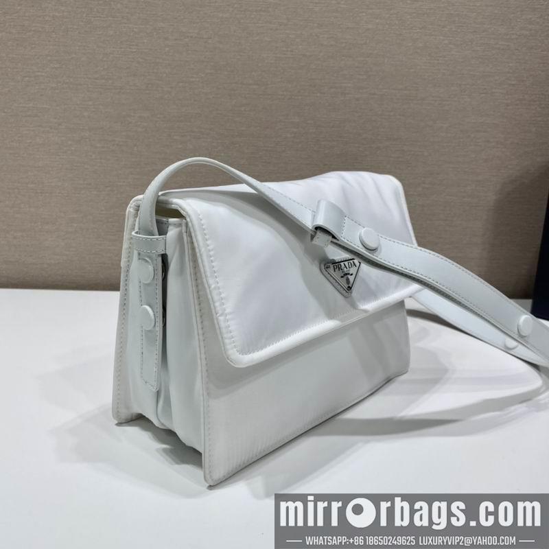 Replica Prada Bags 1BD258 23.5x18x11cm 08