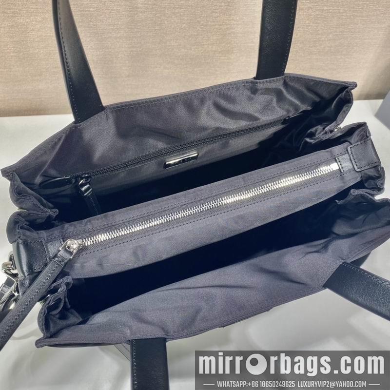Replica Prada Bags Tote Re-Nylon 2VG318A 33x30x13cm ap 19