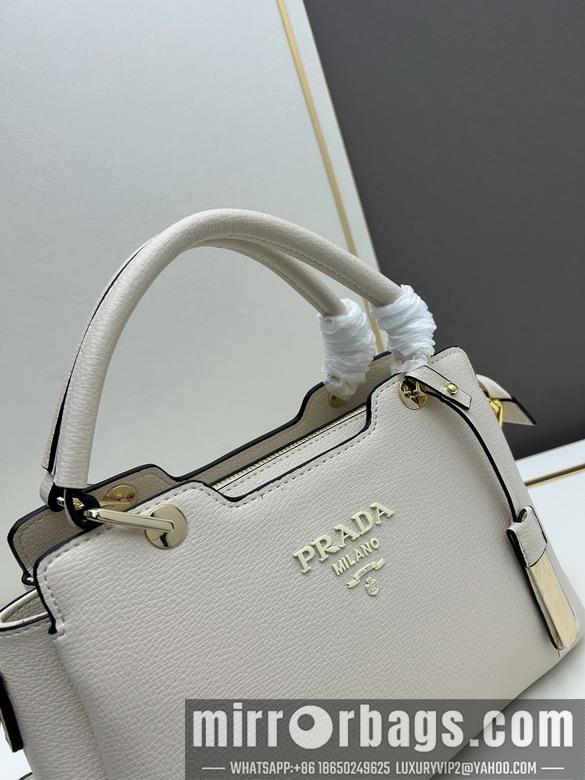 Replica Prada Bags Prada 445 30x21x13cm jj4