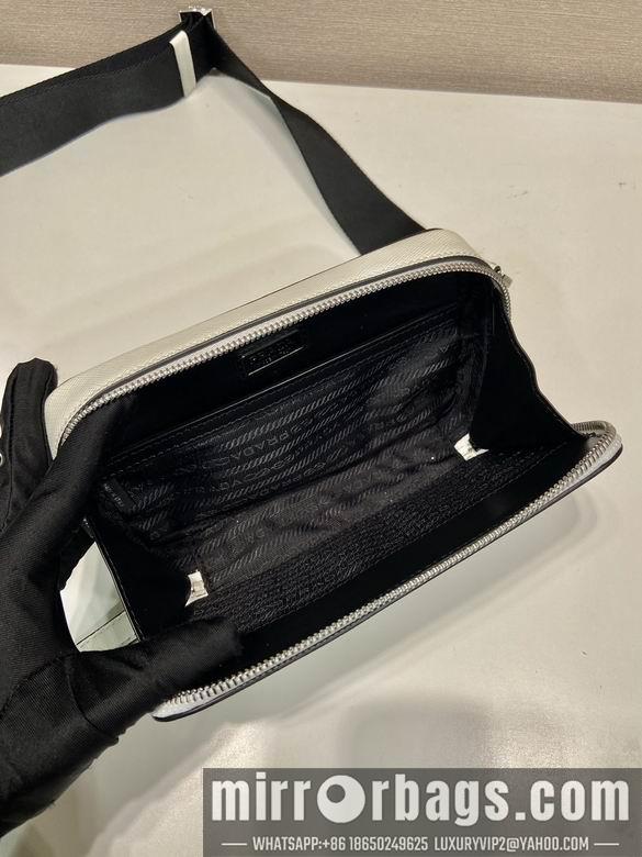 Replica Prada Bags Prada Brique 2VH173十字纹 19x11.5x3.5cm AP