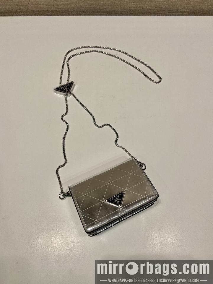 Replica Prada Bags Parda 1MR024银色镜面 11.5x8cm Ap