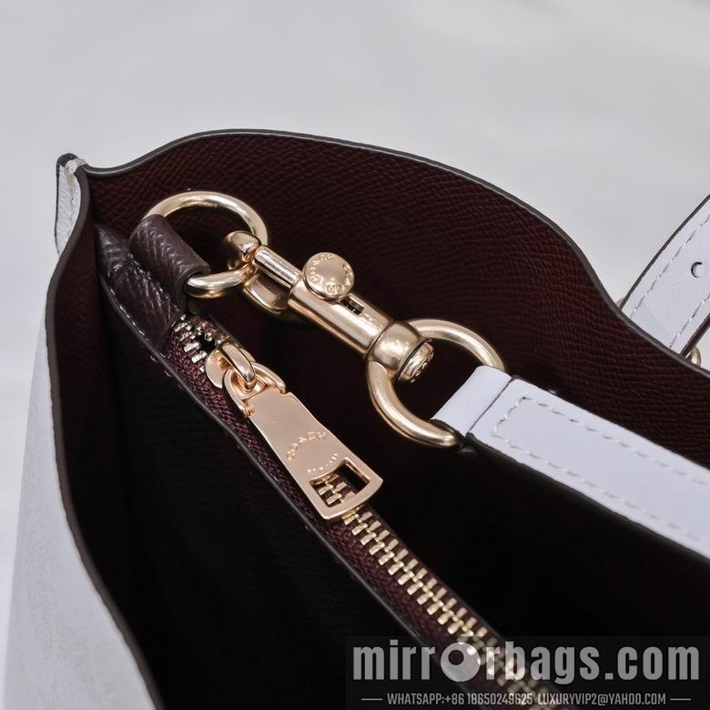 Replica Coach Bags c4250 25X19X12cm XM 4