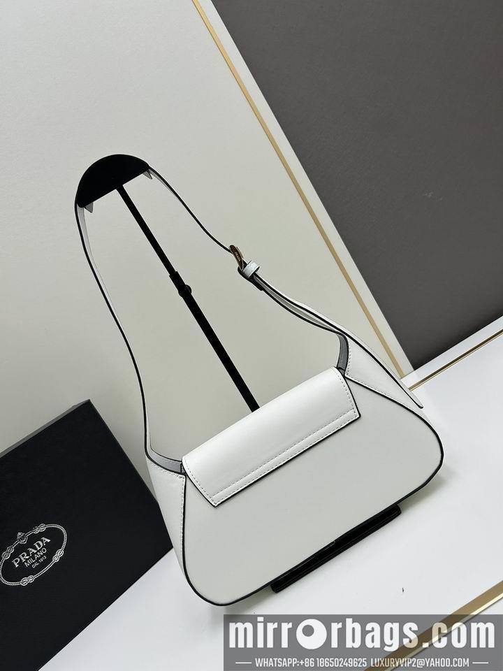 Replica Prada Bags Prada 819 25x5.5cm jj2