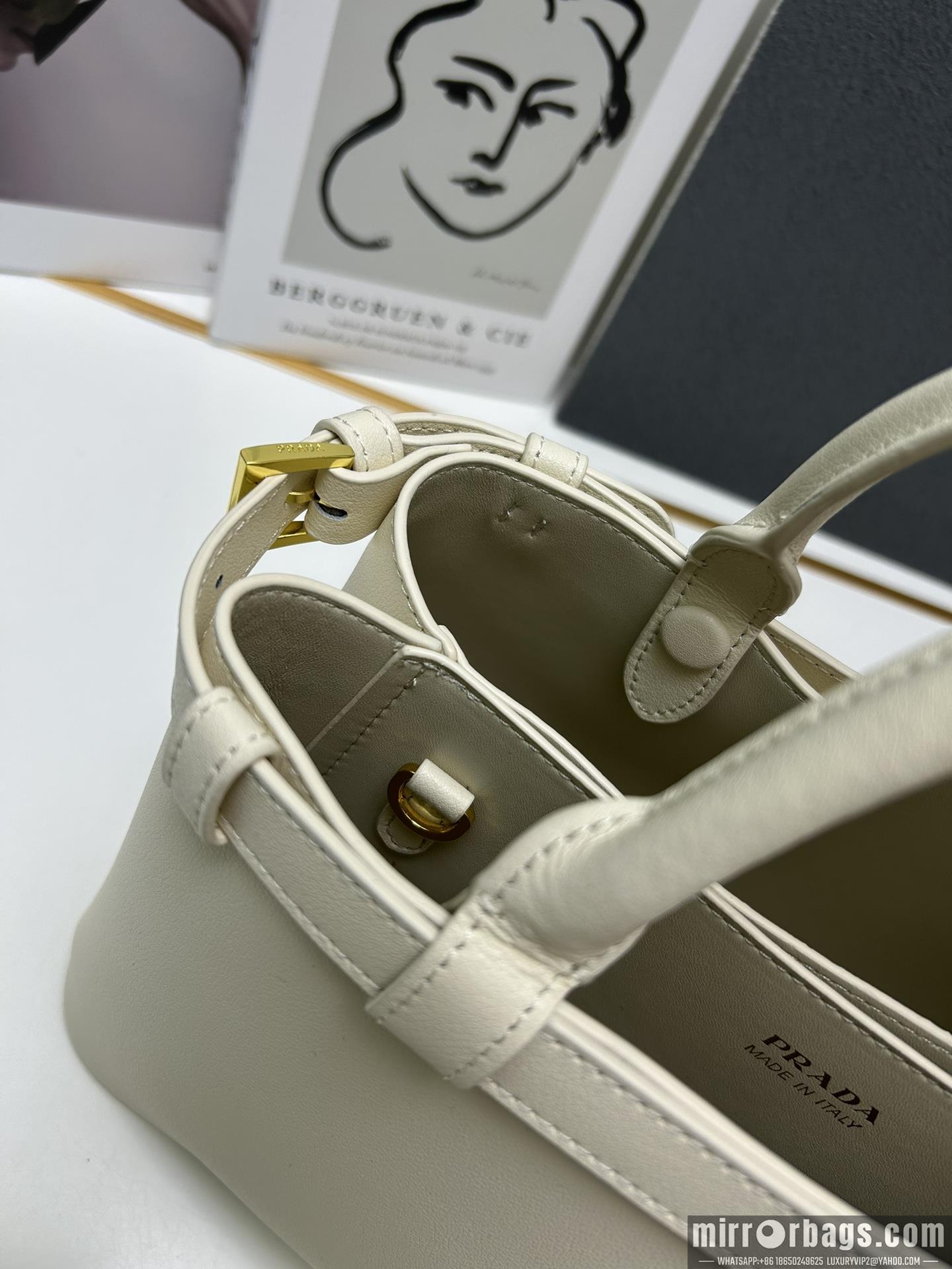 Replica Prada Bags Prada 1BA418 28x18x10.5cm ww