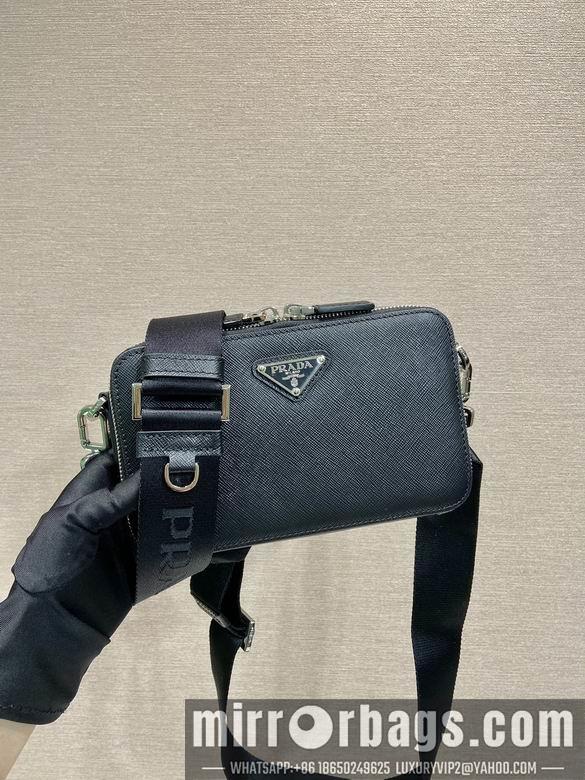 Replica Prada Bags Prada Brique 2VH173十字纹 19x11.5x3.5cm AP
