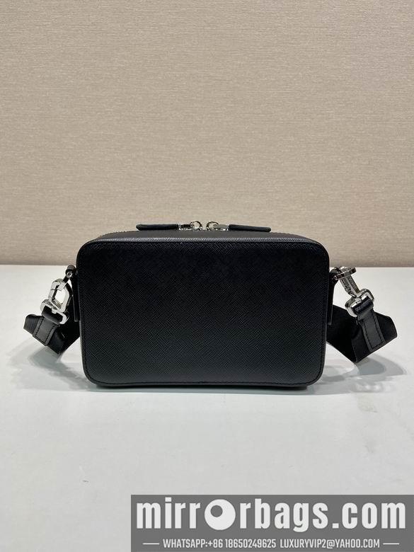 Replica Prada Bags Prada Brique 2VH173十字纹 19x11.5x3.5cm AP
