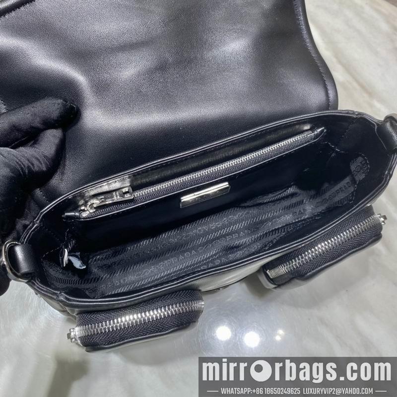 Replica Prada Bags Re-Nylon 1BD295 23x12.5x5.5cm ap 24