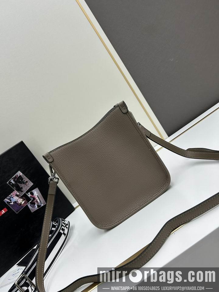 Replica Prada Bags Prada 1BC073 20x19x6cm jj1