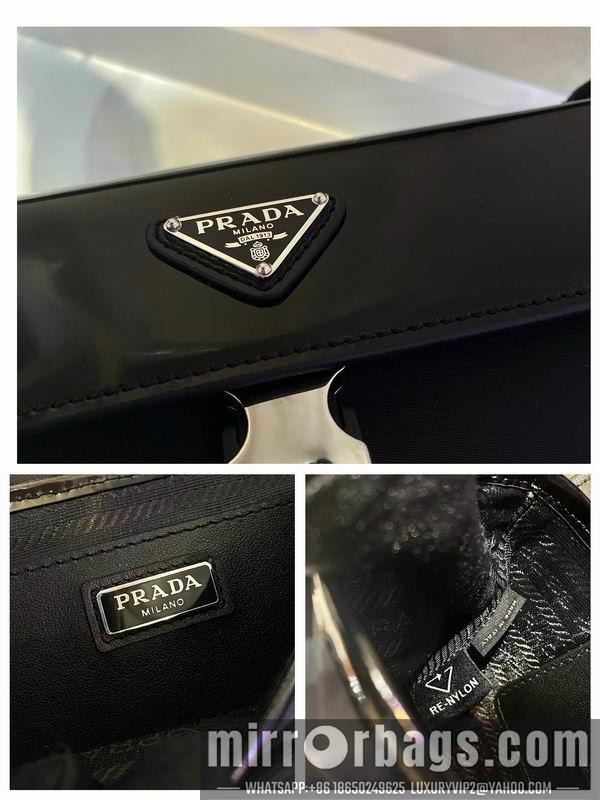 Replica Prada Bags Re-Nylon 2VD044 20x15.5x4cm ap 18