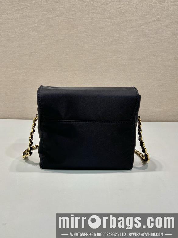 Replica Prada Bags Prada 1BD648 18x17x5cm AP