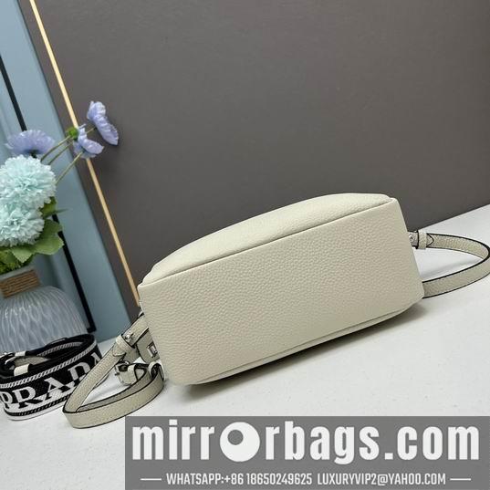 Replica Prada Bags Pradar 1BH082 22x14x8cm ww3色
