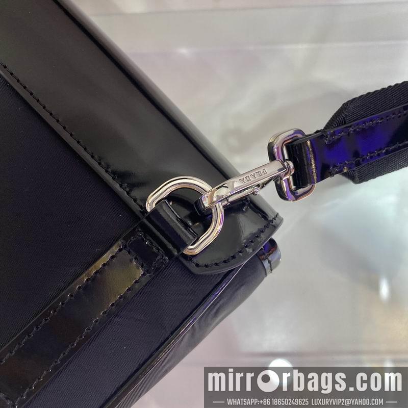 Replica Prada Bags Re-Nylon 2VD044 20x15.5x4cm ap 18