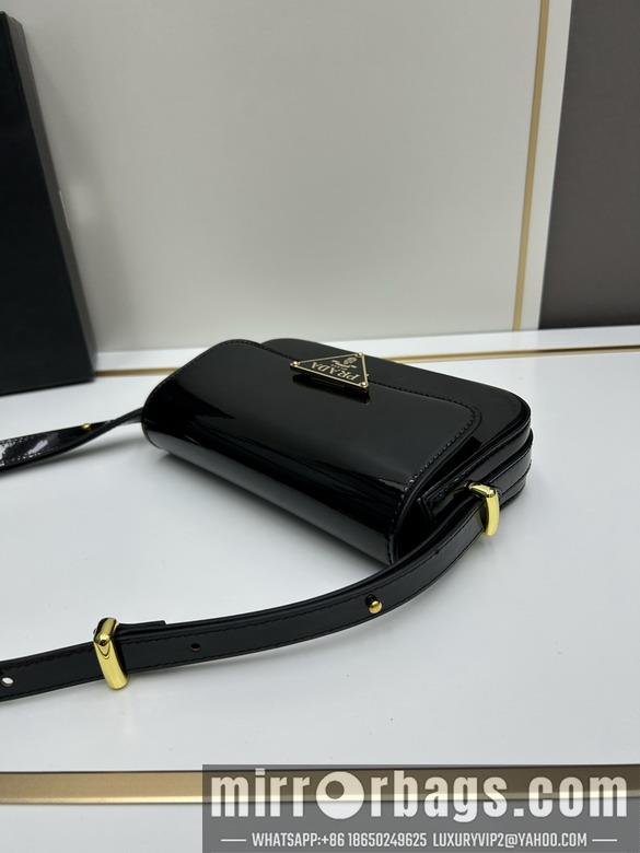 Replica Prada Bags Prada 339 21.5x13x5cm jj