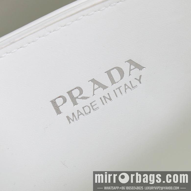 Replica Prada Bags 1012 16X21X10cm XM 3