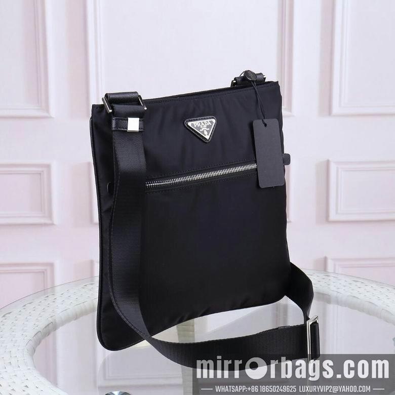 Replica Prada Bags 052 30X27X1cm