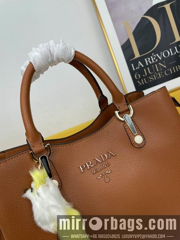 Replica Prada Bags WW5002棕 30X22X13
