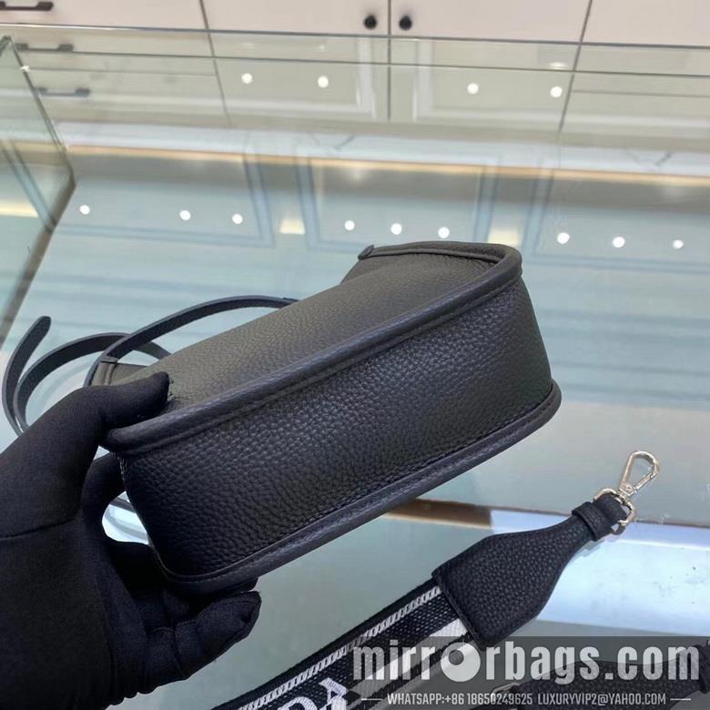 Replica Prada Bags 1BH191 20X19X6cm XM