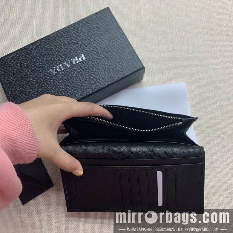Replica Prada Bags LM0837 19x10x2.5cm YG 5