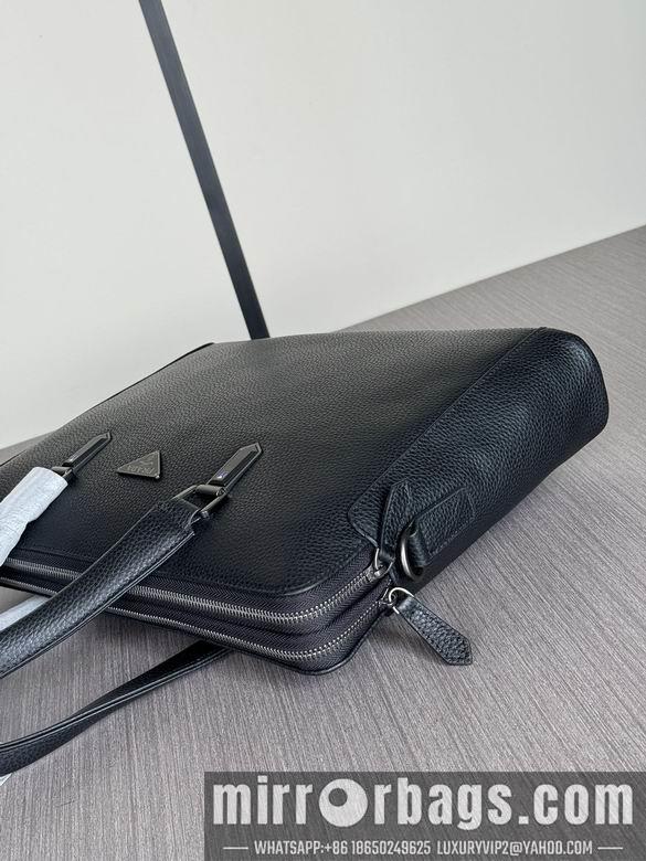 Replica Prada Bags 9976-1A 39X29X7cm WP