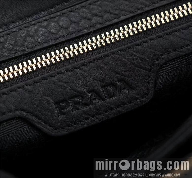 Replica Prada Bags 8368－4 28X17X4cm WP 1