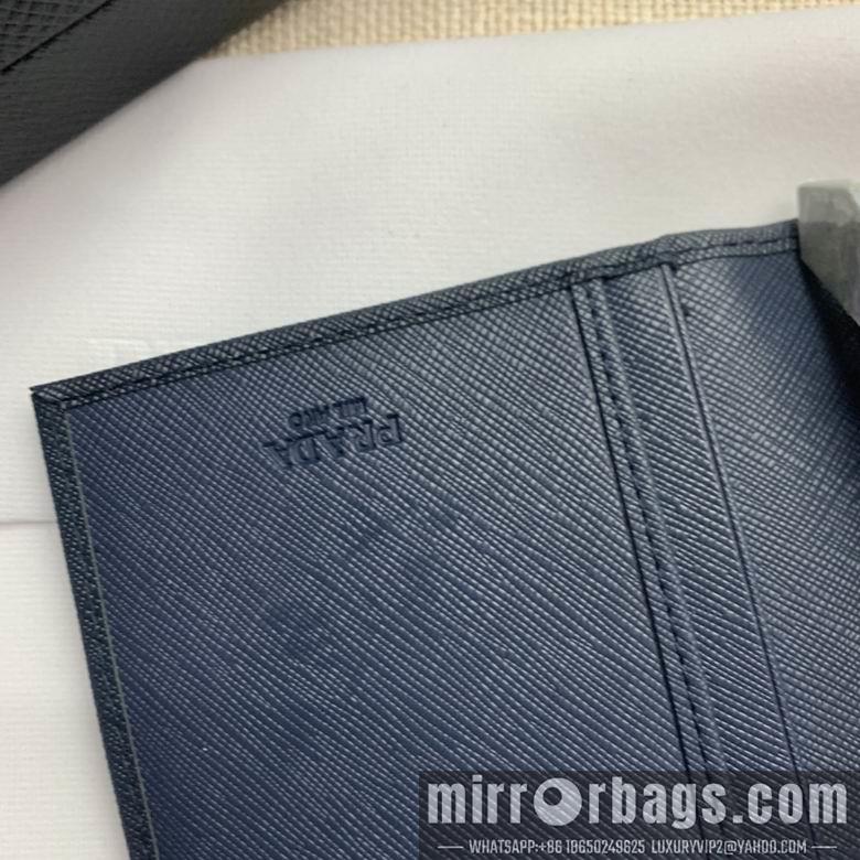 Replica Prada Bags LM0837 19x10x2.5cm YG 7