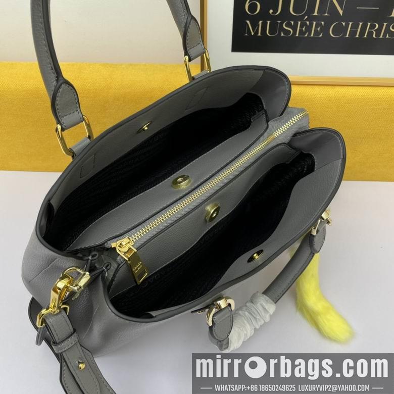 Replica Prada Bags WW5002灰 30X22X13