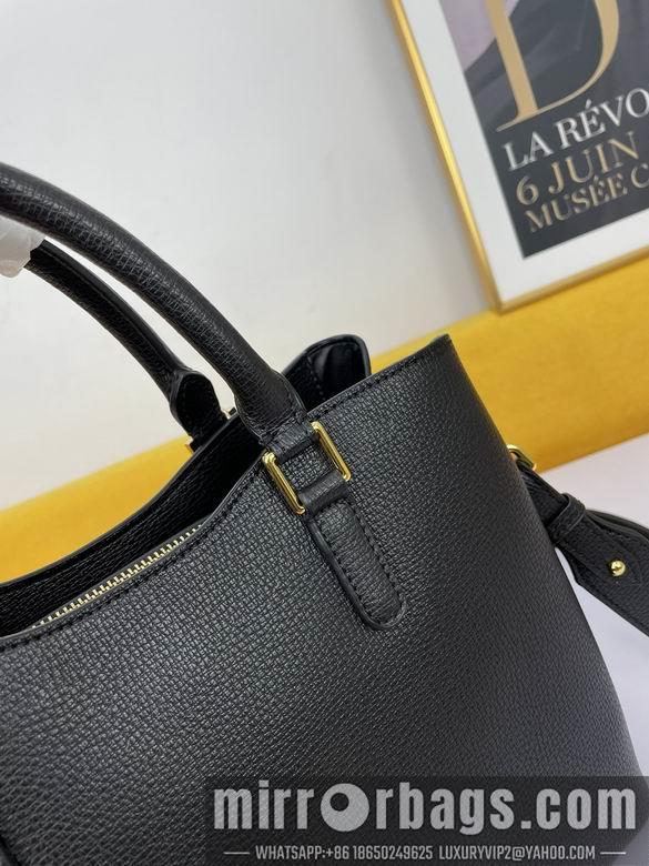 Replica Prada Bags WW5002黑 30X22X13