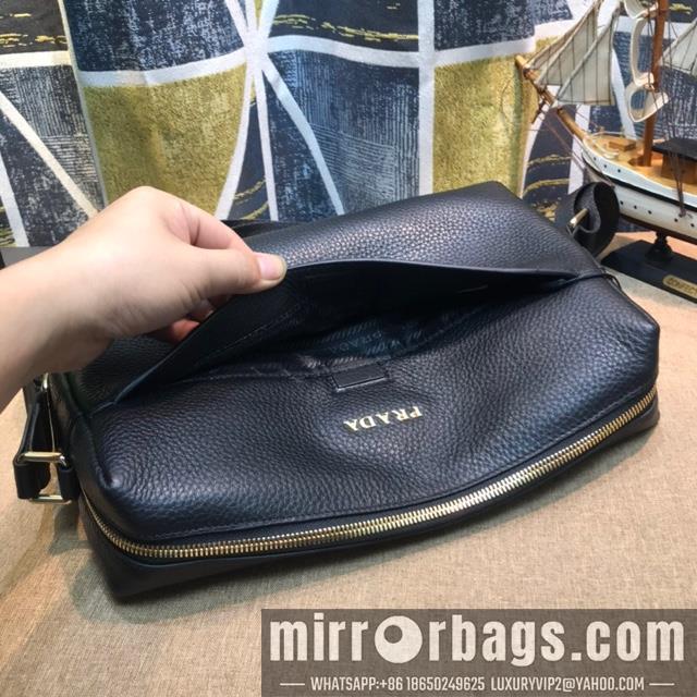 Replica Prada Bags 30X20X8cm 041310 XM