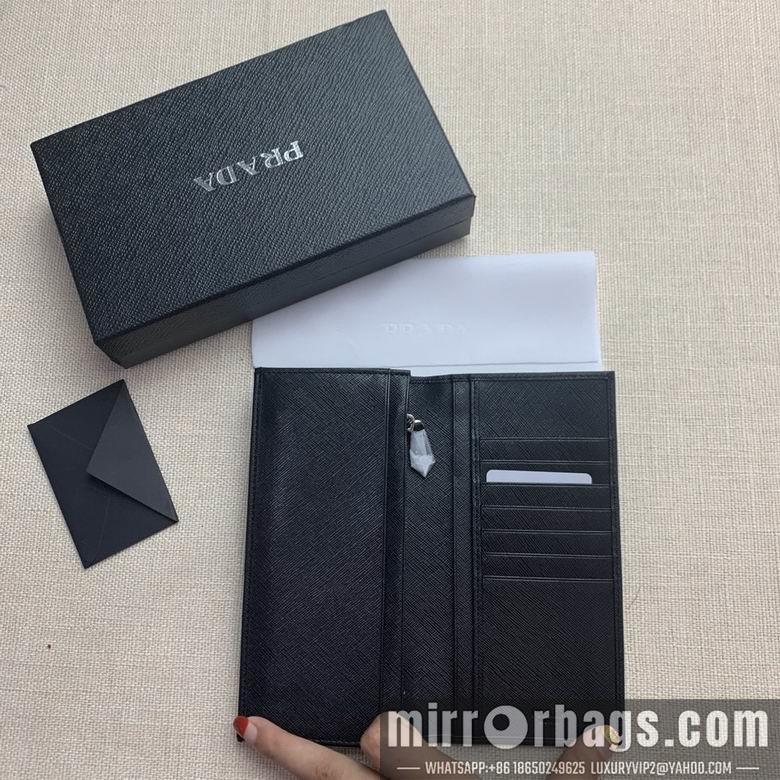 Replica Prada Bags LM0837 19x10x2.5cm YG 5