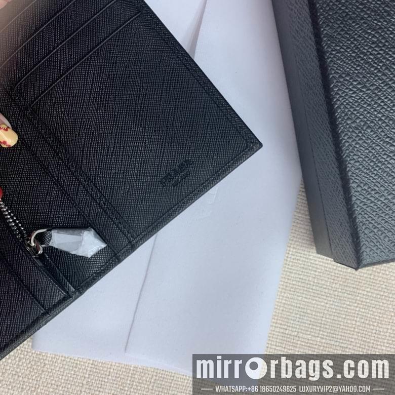 Replica Prada Bags LM0837 19x10x2.5cm YG 5