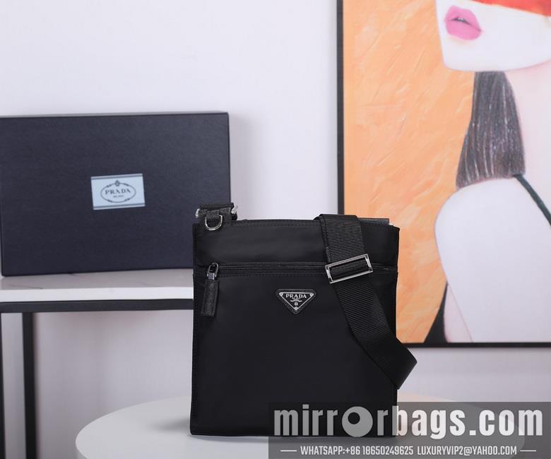 Replica Prada Bags 1BH978 23X26X2cm XM