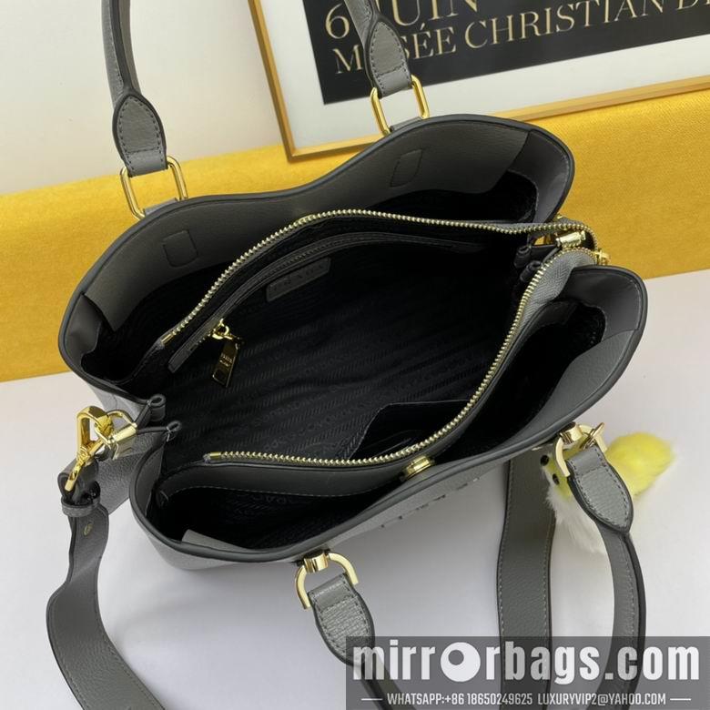 Replica Prada Bags WW5002灰 30X22X13