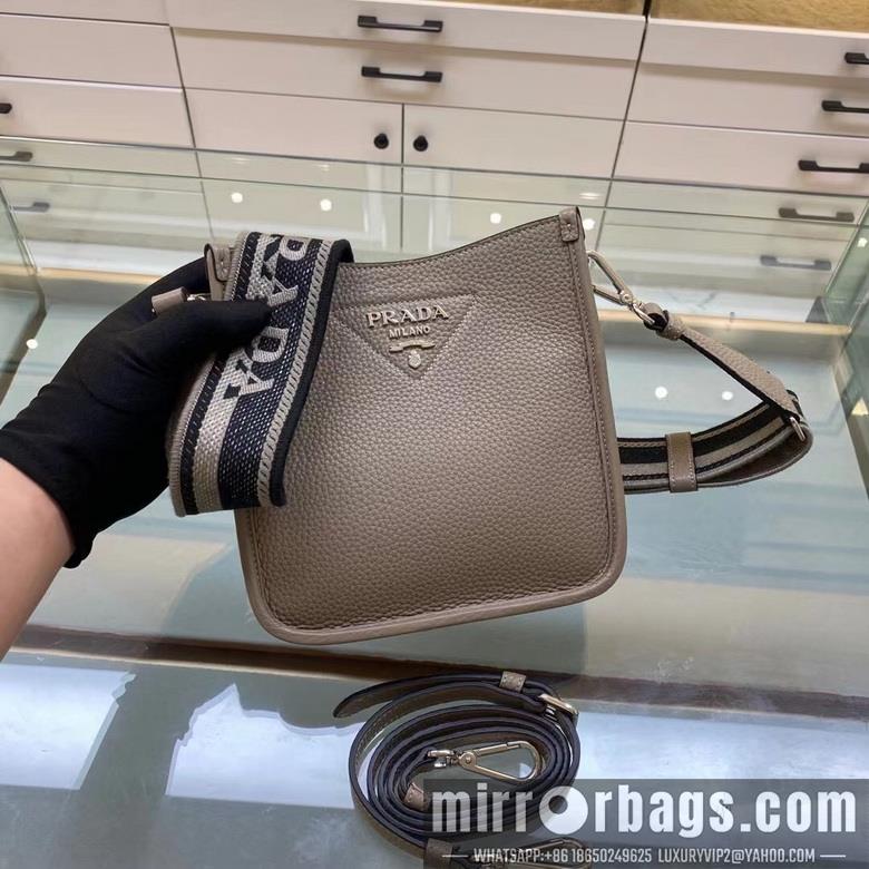 Replica Prada Bags 1BH191 20X19X6cm XM