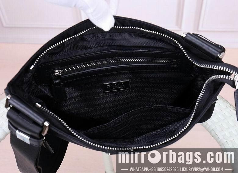 Replica Prada Bags 052 30X27X1cm