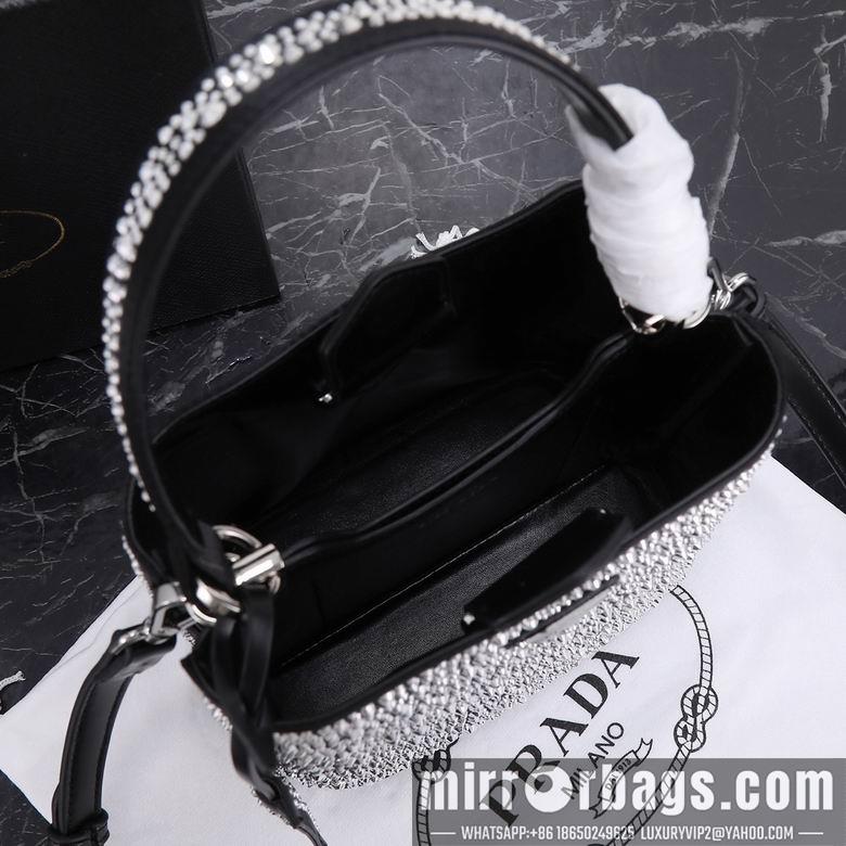 Replica Prada Bags 1012 16X21X10cm XM 4