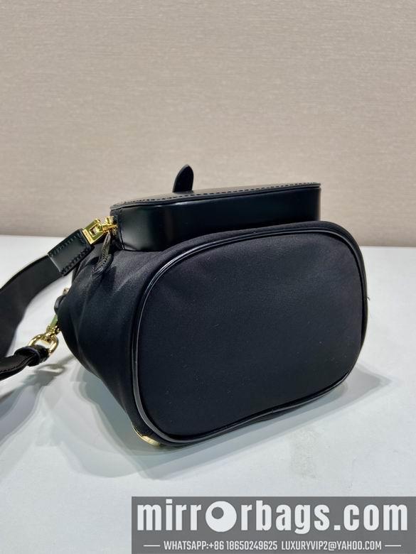 Replica Prada Bags 1BZ075 16X18X10.5cm XM