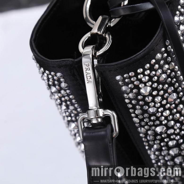 Replica Prada Bags 1012 16X21X10cm XM 4