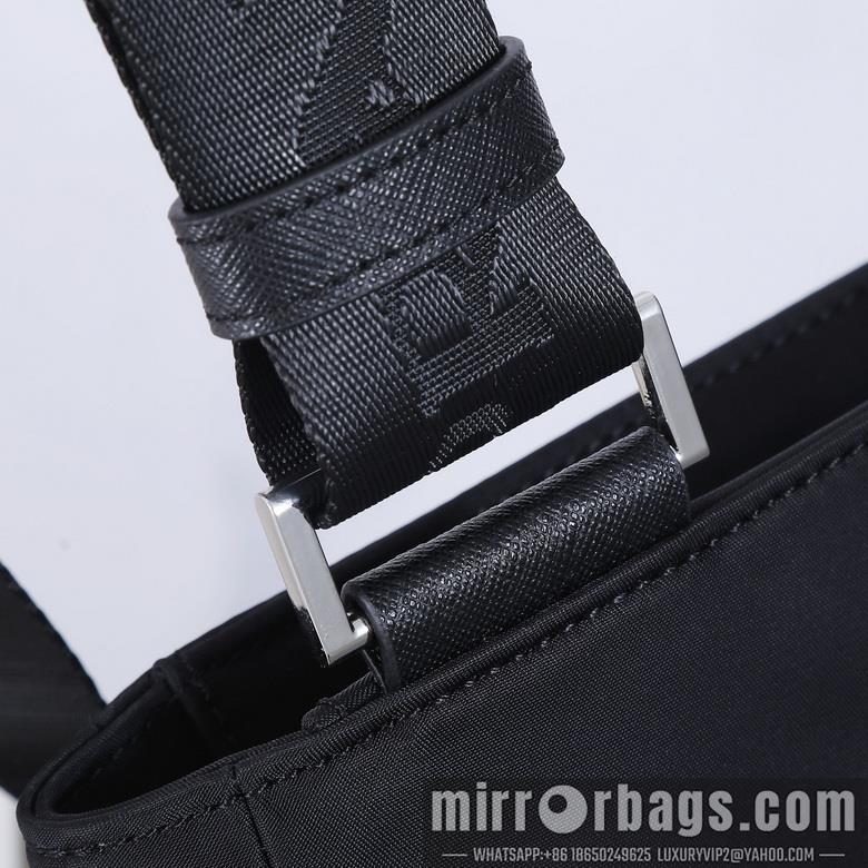 Replica Prada Bags 2VH251 30X27X6cm XM