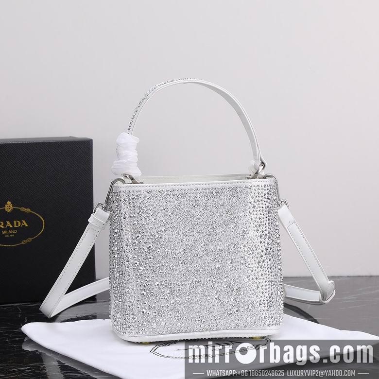 Replica Prada Bags 1012 16X21X10cm XM 3
