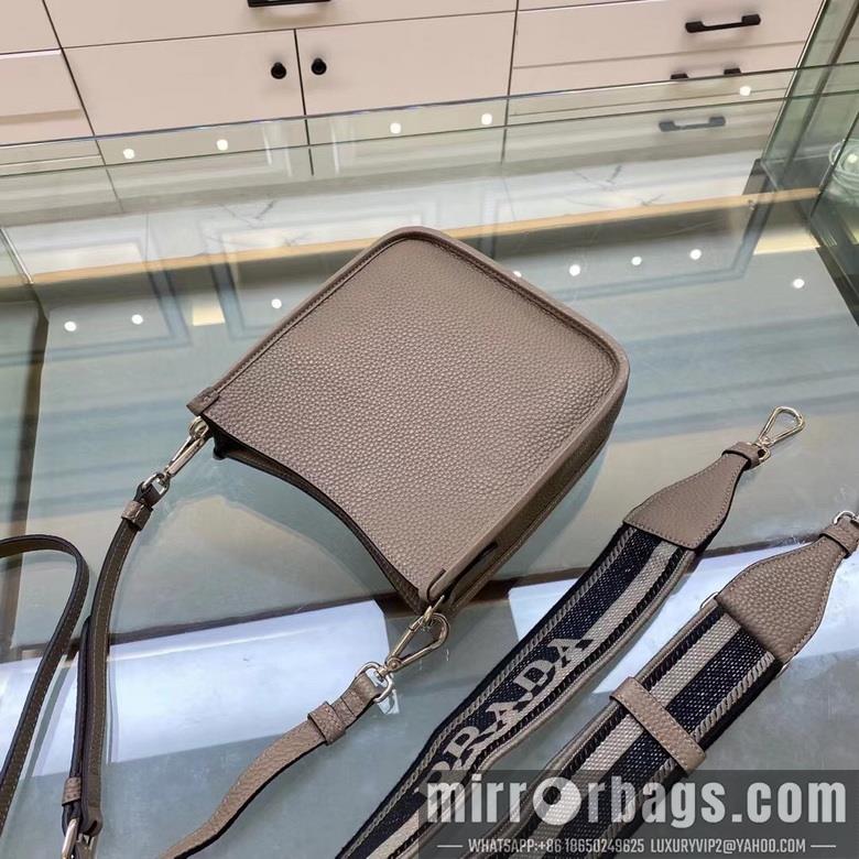 Replica Prada Bags 1BH191 20X19X6cm XM