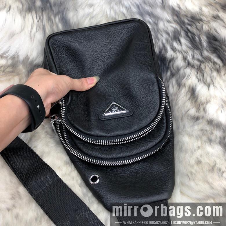 Replica Prada Bags 33048-1 17X29X6.5cm XM