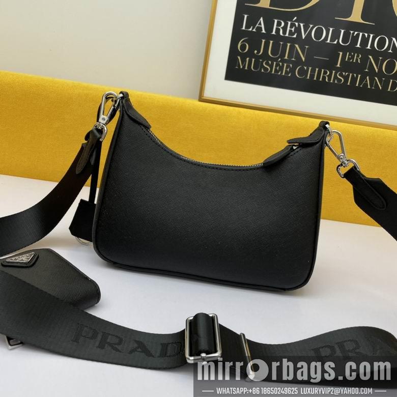 Replica Prada Bags WW1BH204黑 18X22X6.5