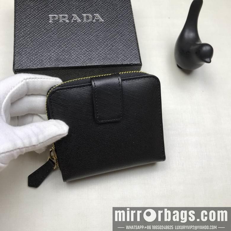 Replica Prada Bags LM0522 10x9x2cm YG 3