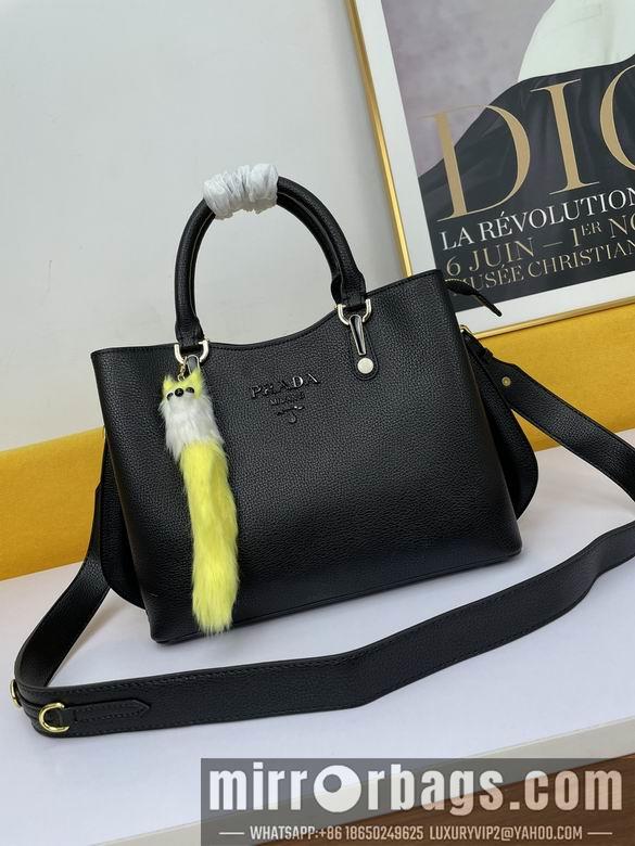 Replica Prada Bags WW5002黑 30X22X13
