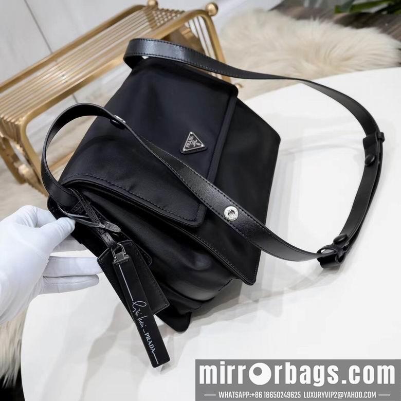 Replica Prada Bags WM1BD255 30X21.5X12